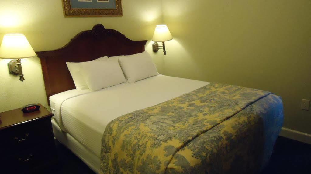 Bluegreen Vacations Patrick Henry Sqr, Ascend Resort Collection 윌리엄스부르크 외부 사진